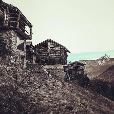 Le Biolley Domek alpejski